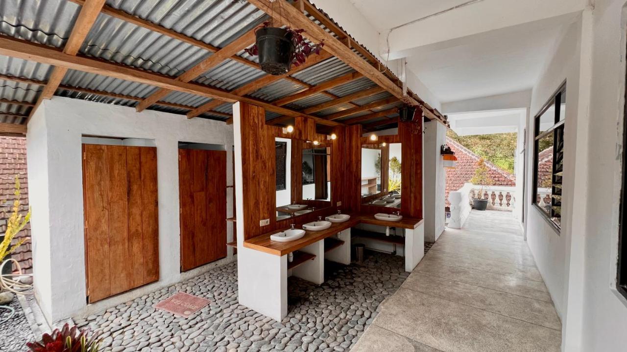 Chakra Tavern 贝都古 外观 照片